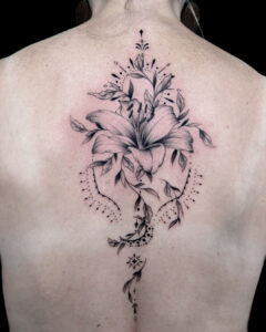 tattoo floral fine line